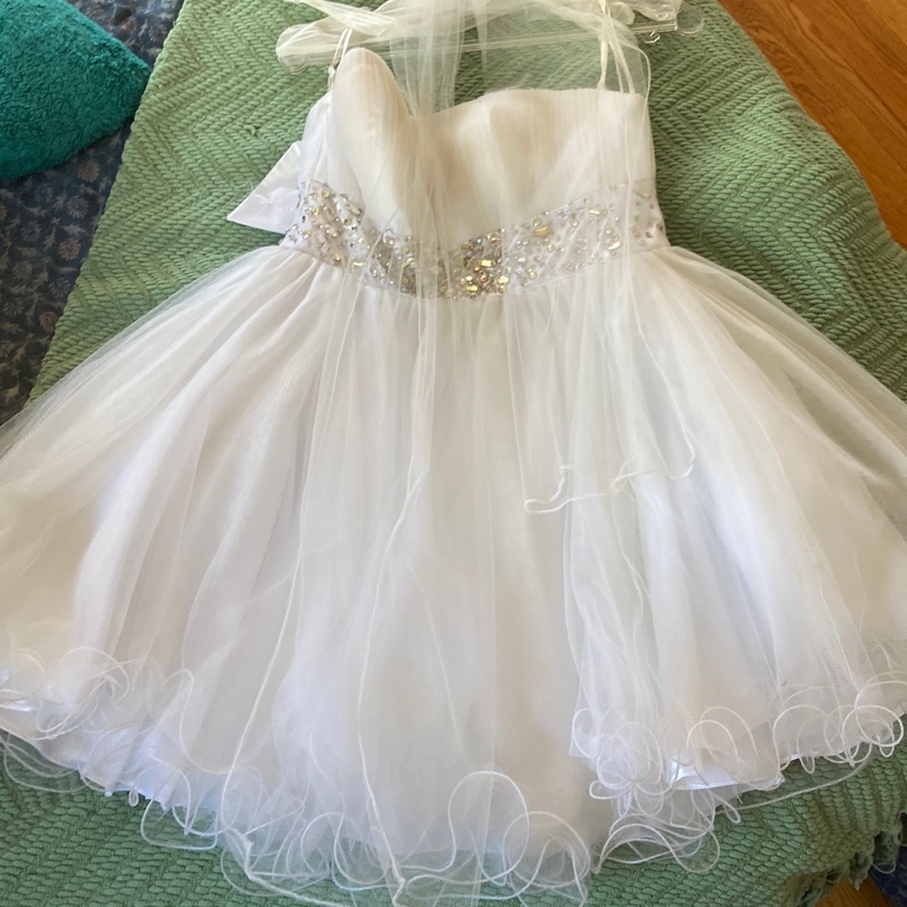 white poofy dress